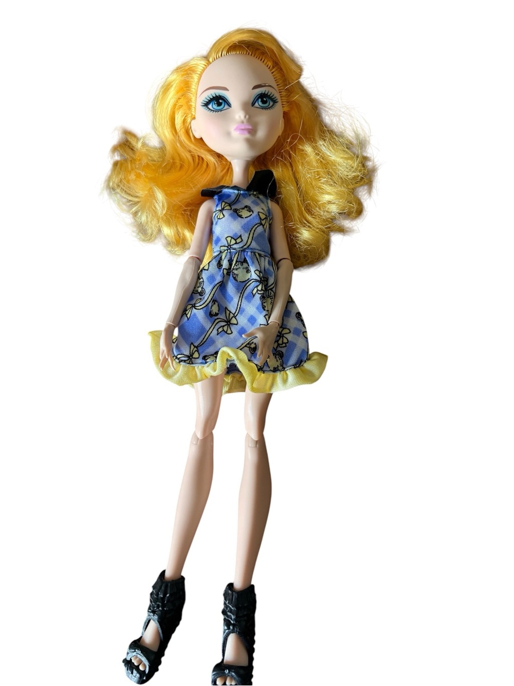 Ever After Blondie Locks Enchanted Picnic Doll